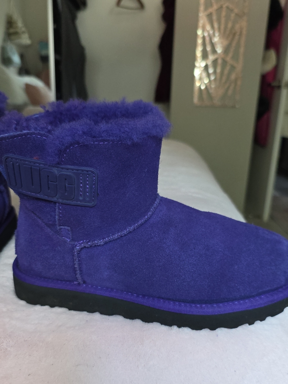UGG MINI BAILEY LOGO STRAP BOOT sz 7 1/2 RARE! - Picture 6 of 12
